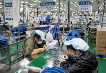 Shenzhen Guangzhou manufacturing factory floor supplying export goods
