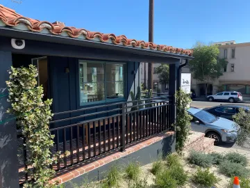 High-quality vinyl fence manufacturing process showing precision cutting and assembly