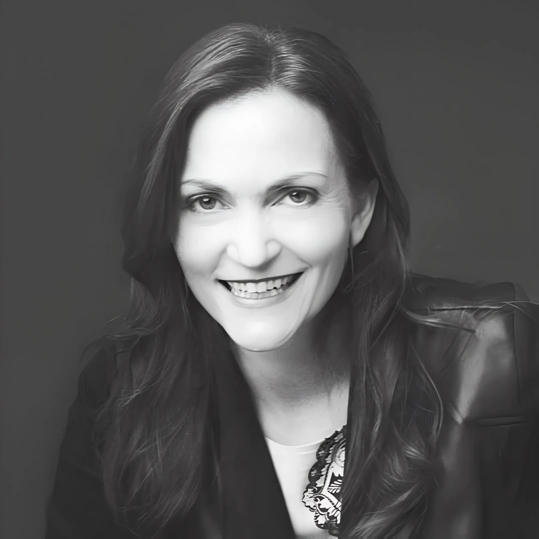 Portrait of Jen Bullard, Founder of Yes Yes Know