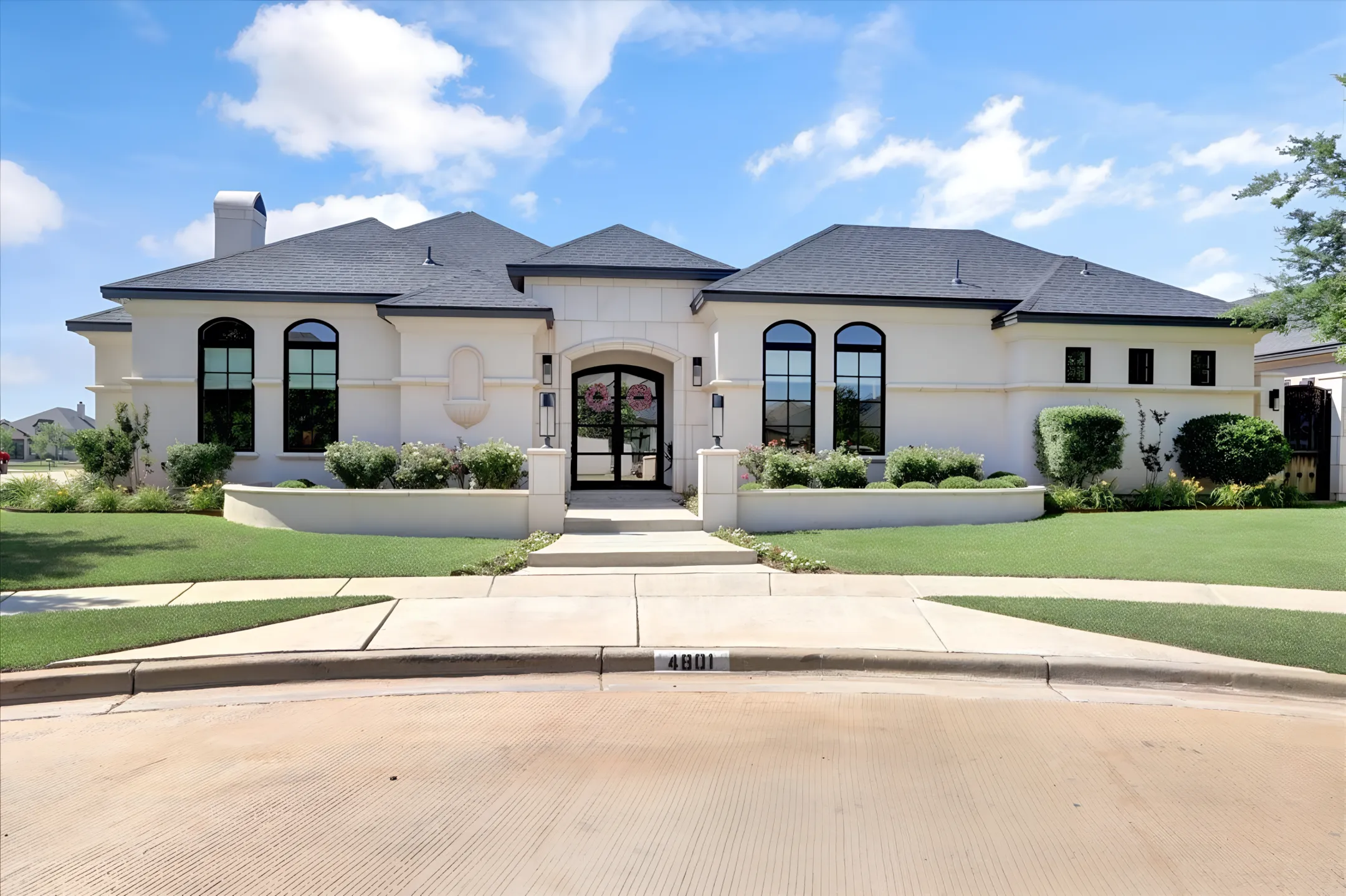 Luxury home buyers