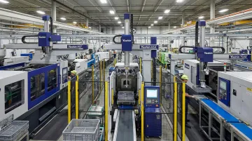Yushin HST HSA and TSXA high-speed take-out robot series for injection molding cells