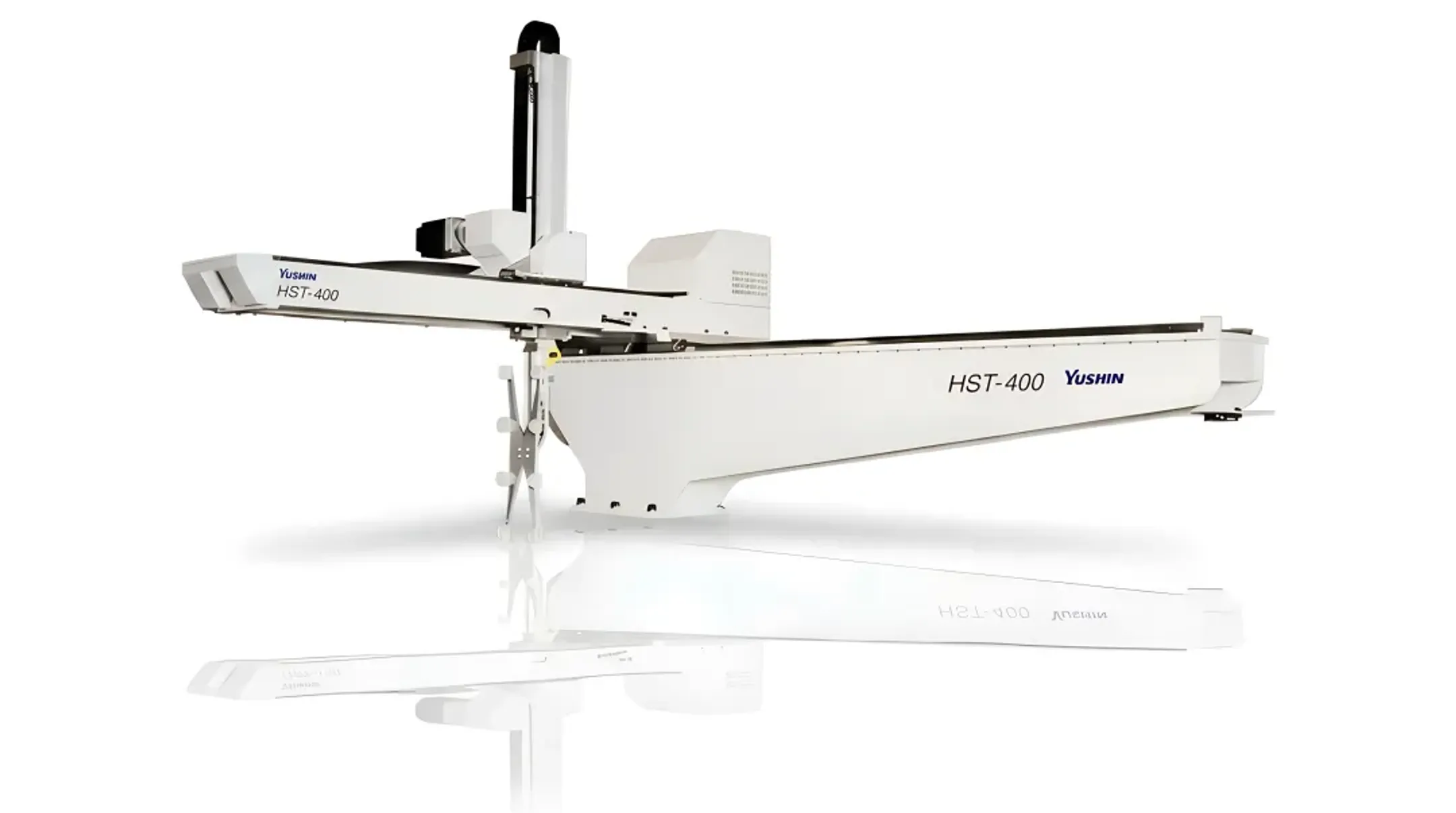 Yushin traverse take-out robot mounted on injection molding machine in production facility